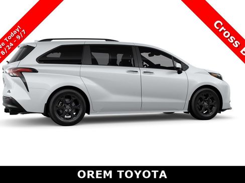 New 2026 Toyota Sienna XLE Woodland Edition AWD/4WD image 11