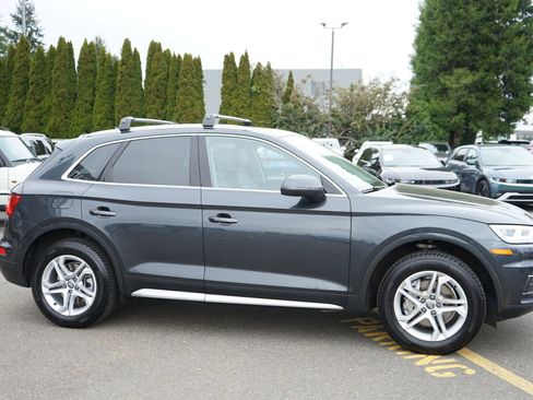 Used 2018 Audi Q5 2.0T Premium Plus w/ Premium Plus Package AWD/4WD image 4