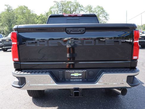 New 2026 Chevrolet Silverado 2500 LTZ w/ LTZ Convenience Package AWD/4WD image 34