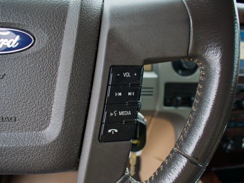 Used 2012 Ford F150 Lariat w/ Lariat Plus Pkg RWD image 21