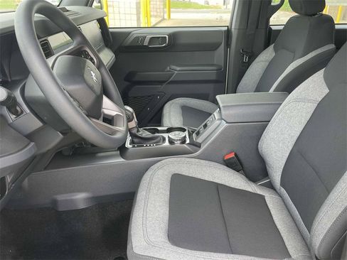 New 2025 Ford Bronco Base w/ Sasquatch Package image 13