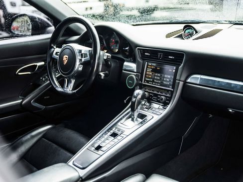 Used 2014 Porsche 911 Carrera S RWD image 22