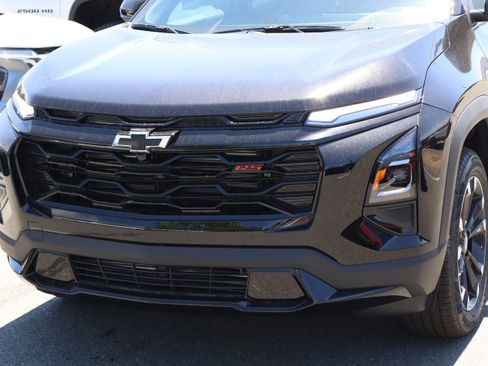New 2026 Chevrolet Equinox RS FWD image 5