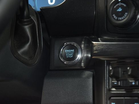Used 2026 Ford F250 Lariat w/ Black Appearance Package AWD/4WD image 30