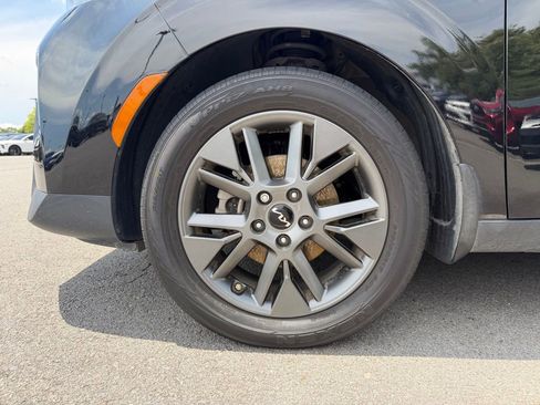 Used 2022 Kia Soul EX FWD image 9