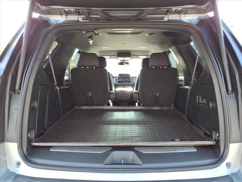 Used 2023 Chevrolet Tahoe RST w/ Luxury Package AWD/4WD image 8