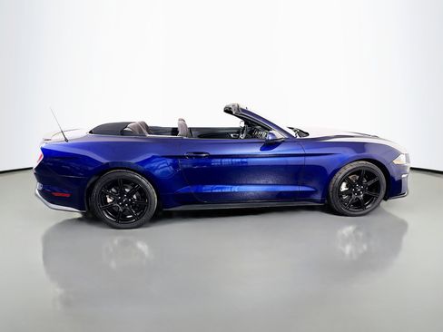 Used 2018 Ford Mustang Convertible w/ Black Accent Package RWD image 40