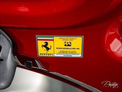 Used 2018 Ferrari 488 GTB RWD image 6