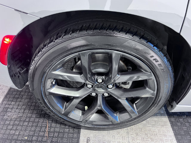 Used 2022 Dodge Charger SXT w/ Blacktop Package RWD image 14