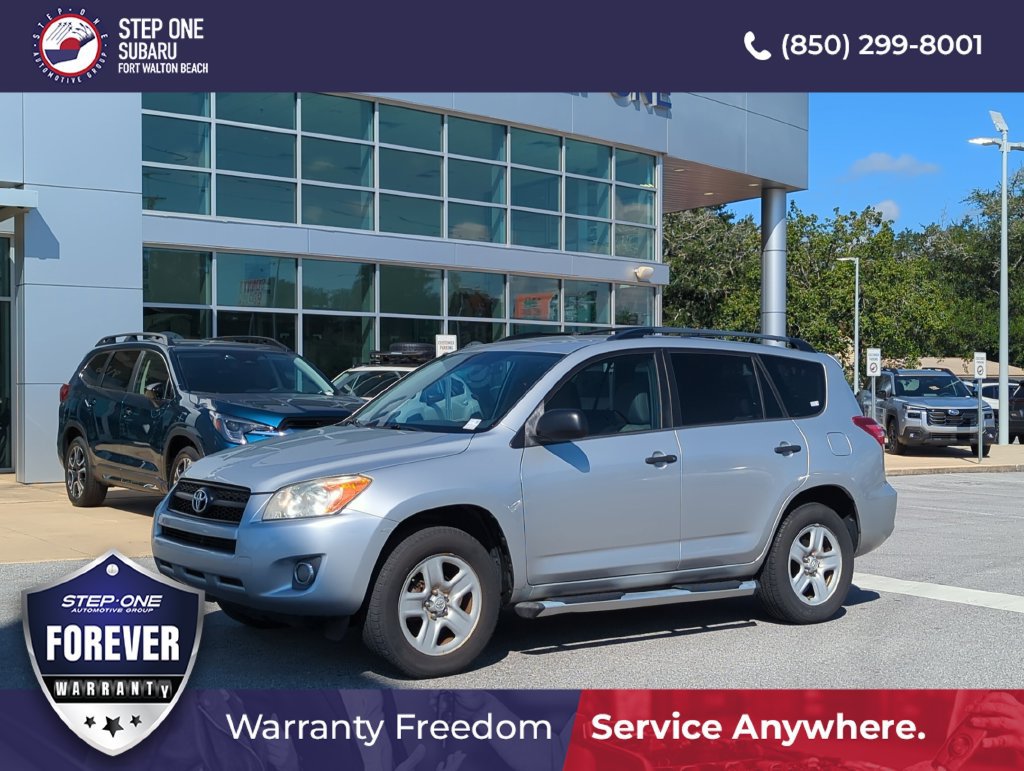 Used 2012 Toyota RAV4 4WD w/ Value Pkg image 2