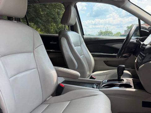 Used 2017 Honda Pilot EX-L image 14