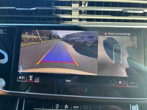 Used 2025 Audi Q7 2.0T Premium Plus w/ Premium Plus Package image 19