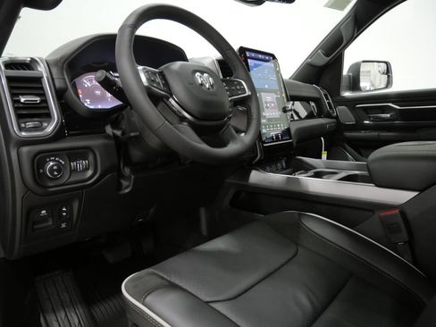 New 2026 RAM 1500 Laramie w/ Night Edition AWD/4WD image 10