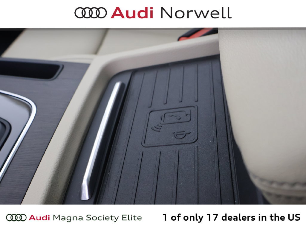 Used 2023 Audi Q5 e Prestige AWD/4WD image 5