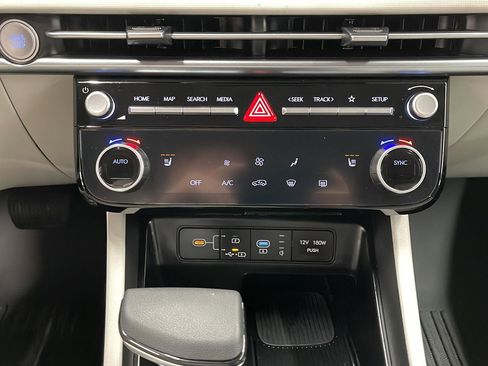 Used 2025 Hyundai Tucson SEL AWD/4WD image 18