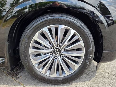 Used 2025 INFINITI QX80 Luxe w/ Cargo Package RWD image 26