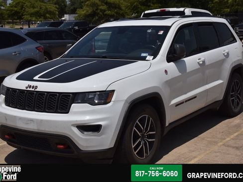 Used 2021 Jeep Grand Cherokee Trailhawk AWD/4WD image 1