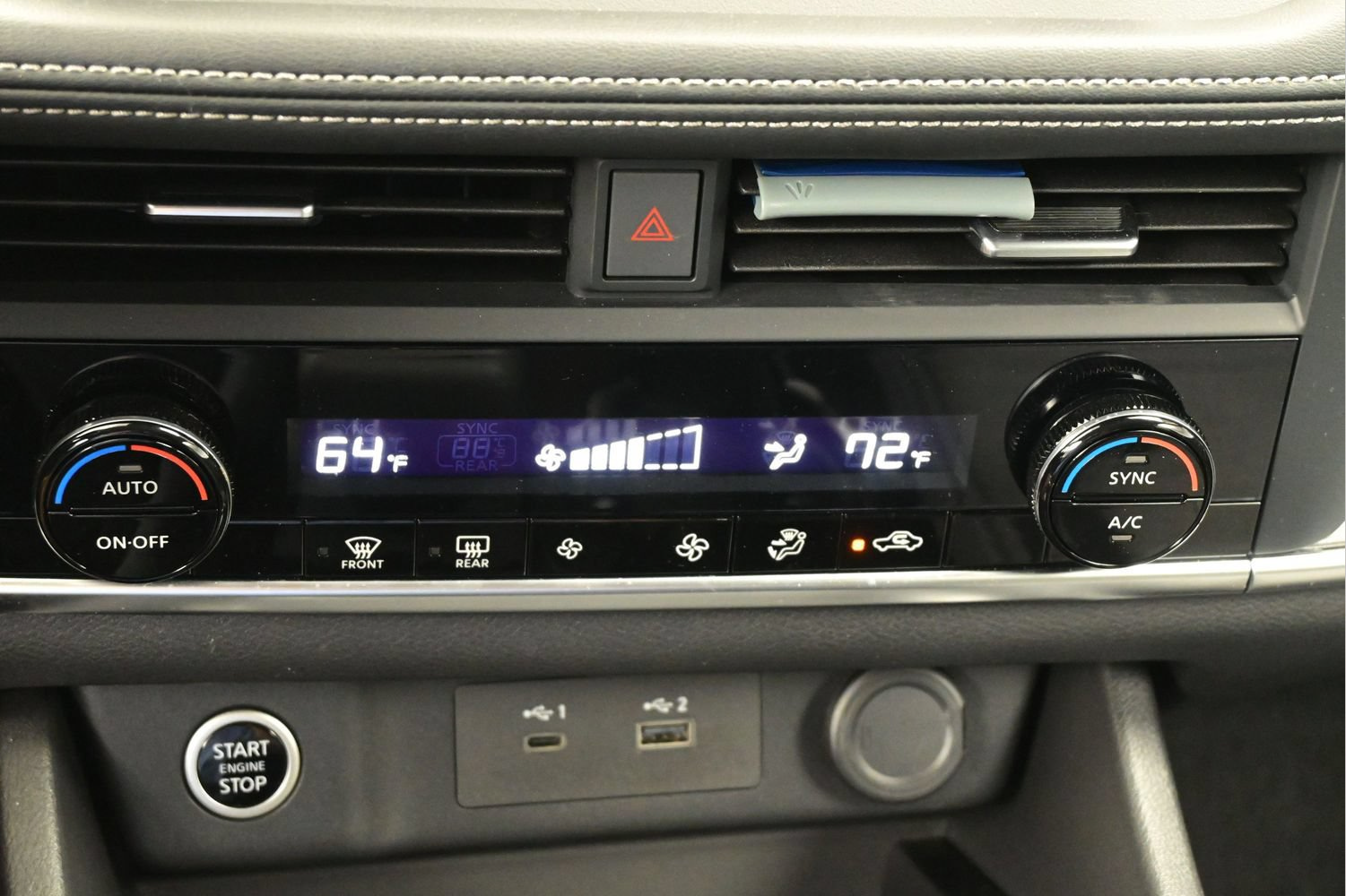 Certified 2023 Nissan Rogue SV FWD image 18