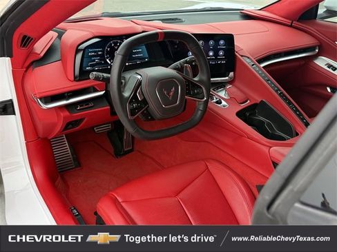 Used 2023 Chevrolet Corvette Stingray Premium Conv w/ Z51 Performance Package image 11