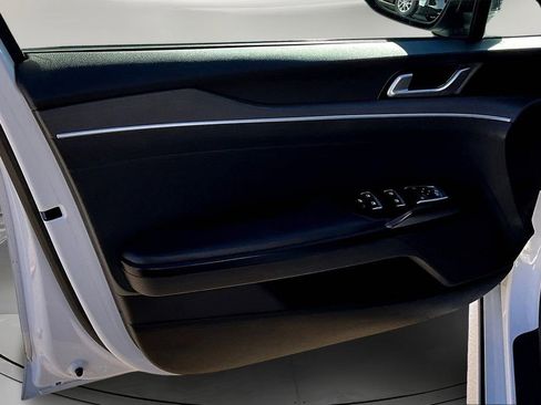 Used 2021 Kia K5 GT-Line image 21