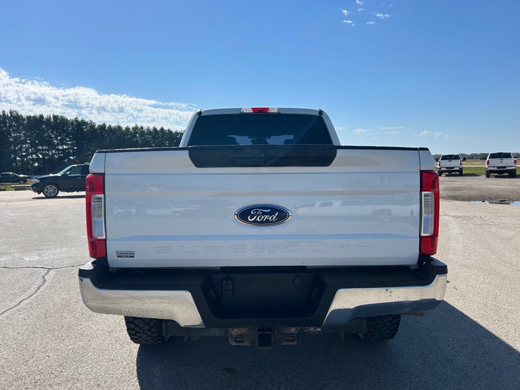 Used 2019 Ford F250 XL w/ Power Equipment Group AWD/4WD image 6