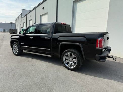Used 2018 GMC Sierra 1500 Denali w/ Denali Ultimate Package AWD/4WD image 5