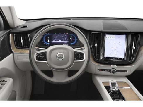 Used 2024 Volvo XC60 T8 Plus AWD/4WD image 7