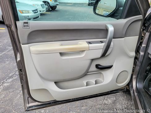Used 2012 Chevrolet Silverado 1500 W/T RWD image 17