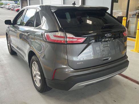 Used 2024 Ford Edge SEL AWD/4WD image 4