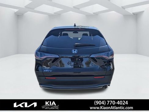 Used 2024 Honda HR-V Sport image 4
