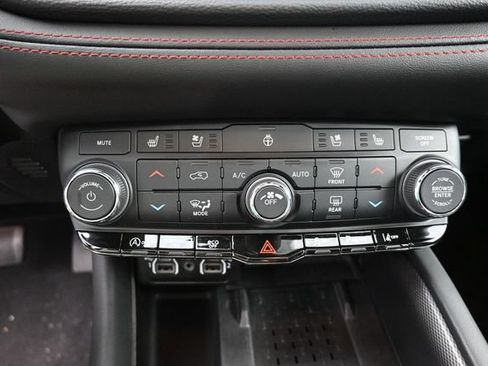 Used 2026 Dodge Durango GT AWD/4WD image 24