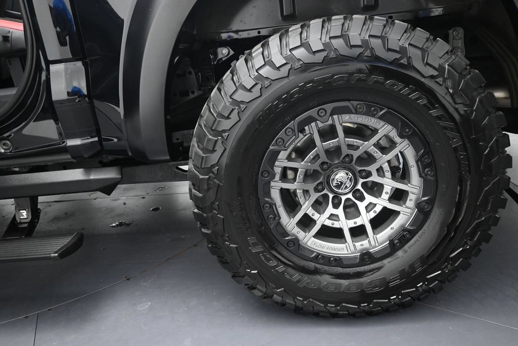 Used 2025 Ford F150 Raptor w/ Equipment Group 803A Raptor R AWD/4WD image 46