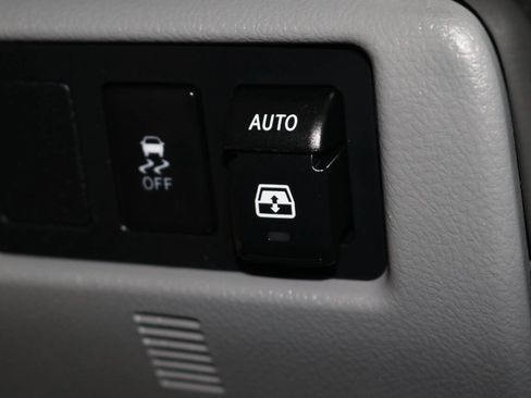 Used 2017 Toyota Sequoia Limited w/ Safety & Convenience Package AWD/4WD image 45