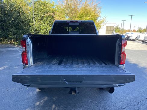 Used 2024 Chevrolet Silverado 2500 High Country w/ High Country Premium Package image 11