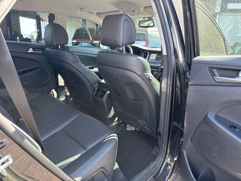 Used 2018 Hyundai Tucson SEL Plus FWD image 14