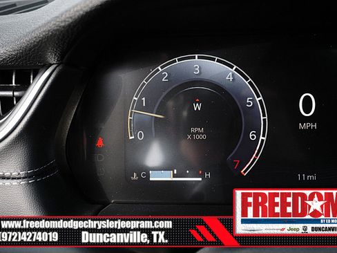 New 2025 Jeep Grand Cherokee L Altitude image 30