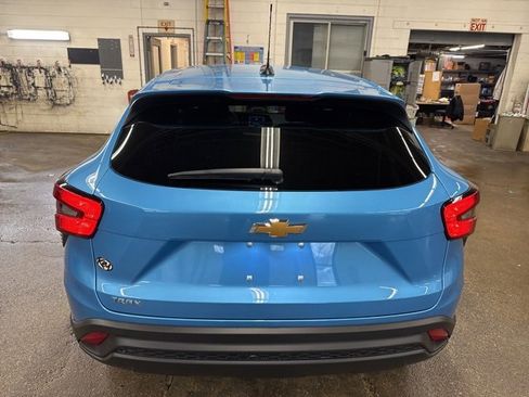 New 2026 Chevrolet Trax LS image 5