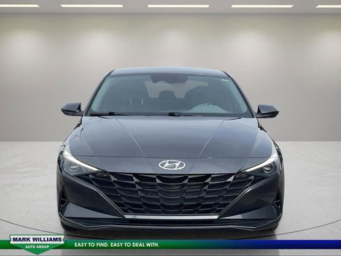 Used 2021 Hyundai Elantra SEL FWD image 8
