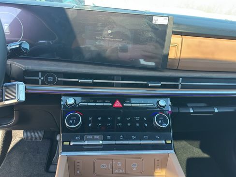 New 2026 Hyundai Santa Fe Calligraphy w/ Tow & Go Package AWD/4WD image 19