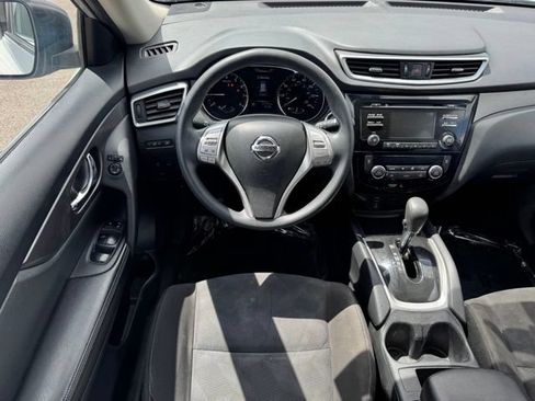 Used 2015 Nissan Rogue SV AWD/4WD image 9