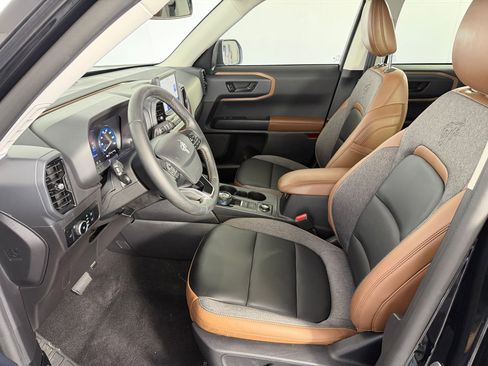 Used 2024 Ford Bronco Sport Outer Banks w/ Tech Package AWD/4WD image 5