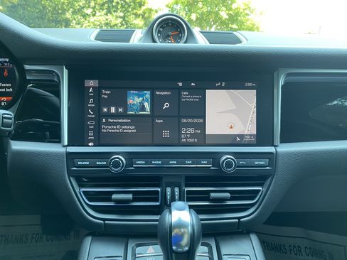Used 2020 Porsche Macan S AWD/4WD image 24