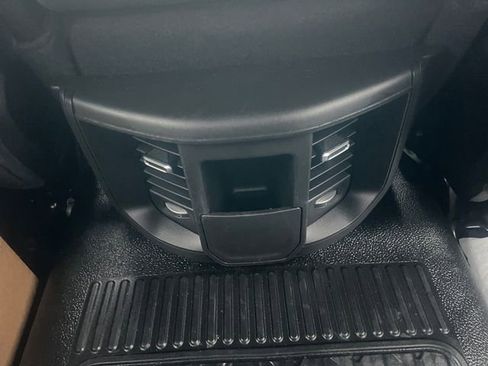 New 2026 RAM 3500 Big Horn AWD/4WD image 25