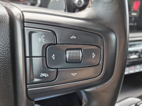 Used 2024 GMC Sierra 1500 AT4 image 29