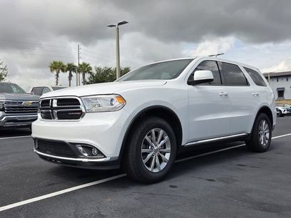 Used 2017 Dodge Durango SXT w/ 3rd Row Seating Group