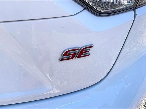 Used 2025 Toyota Corolla SE FWD image 8