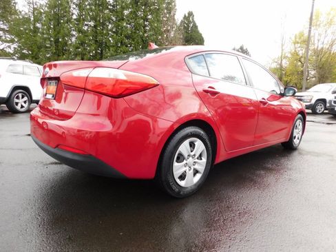 Used 2016 Kia Forte LX w/ LX Popular Package FWD image 2