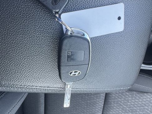 Used 2017 Hyundai Tucson SE w/ SE Popular Package 02 AWD/4WD image 27