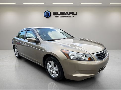 Used 2010 Honda Accord LX-P image 7
