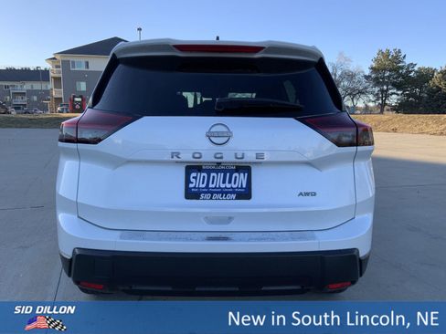 New 2026 Nissan Rogue SV w/ Cold Weather Package image 4